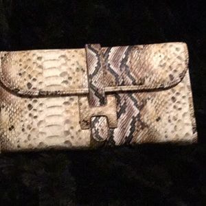 Imitation snake skin purse